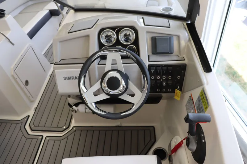 Slide: The Image of Starcraft SVX 190 OB 2024 - 28