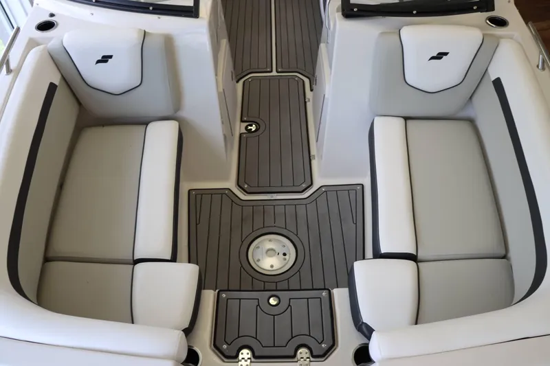 Slide: The Image of Starcraft SVX 190 OB 2024 - 32