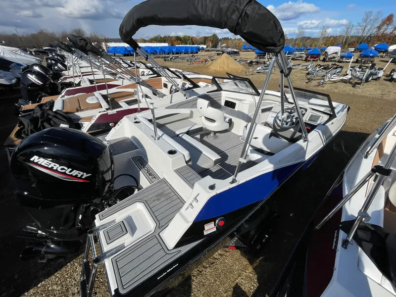 Slide: The Image of Starcraft SVX 190 OB 2024 - 7