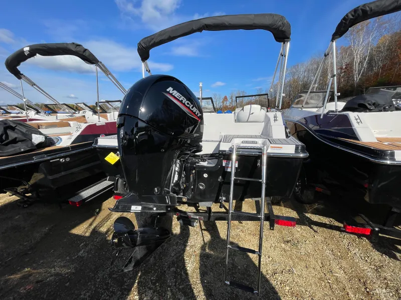 Slide: The Image of Starcraft SVX 190 OB 2024 - 8