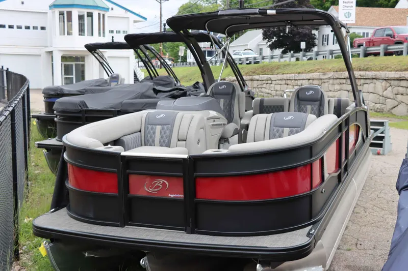 Slide: The Image of 2023 Barletta Lusso 23UCA pontoon boat with luxurious seating and sleek design. - 3