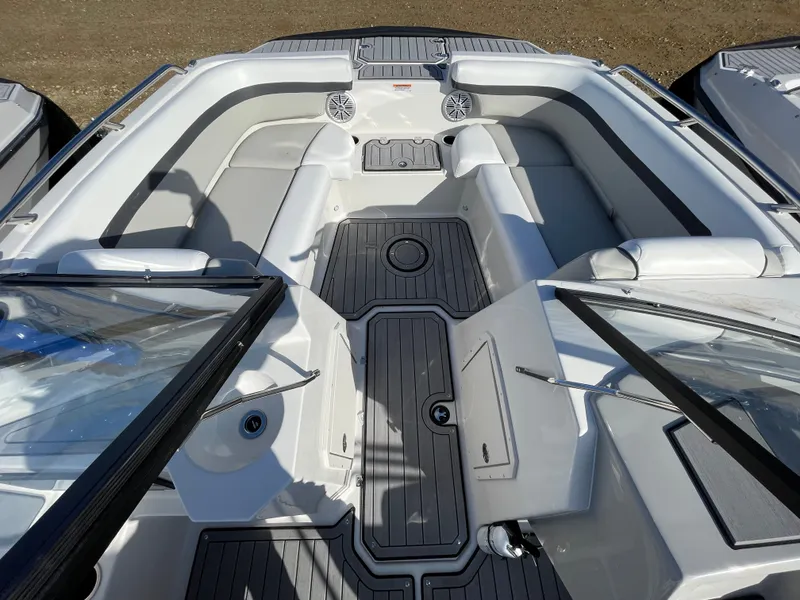 Slide: The Image of Starcraft SVX 190 OB 2024 - 8