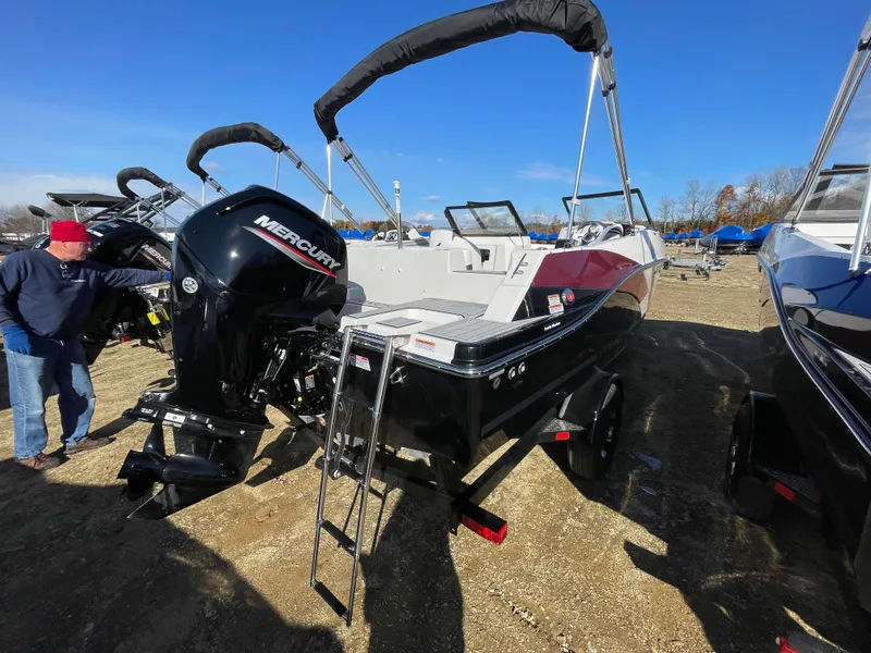 Slide: The Image of Starcraft SVX 190 OB 2024 - 9