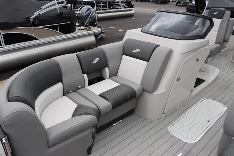 Slide: The Image of Starcraft MX 23Q 2024 - 9