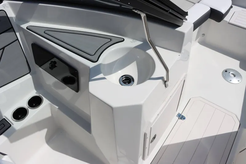 Slide: The Image of Starcraft SVX 210 IO 2023 - 19