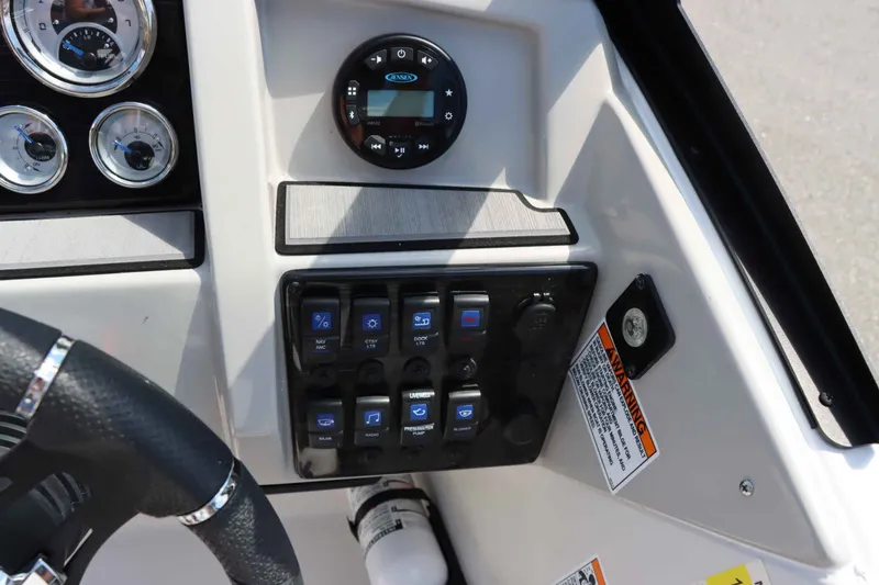 Slide: The Image of Starcraft SVX 210 IO 2023 - 29