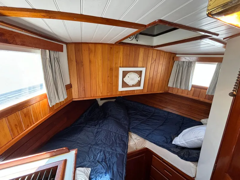 Slide: The Image of Forward Stateroom V-berth - 37