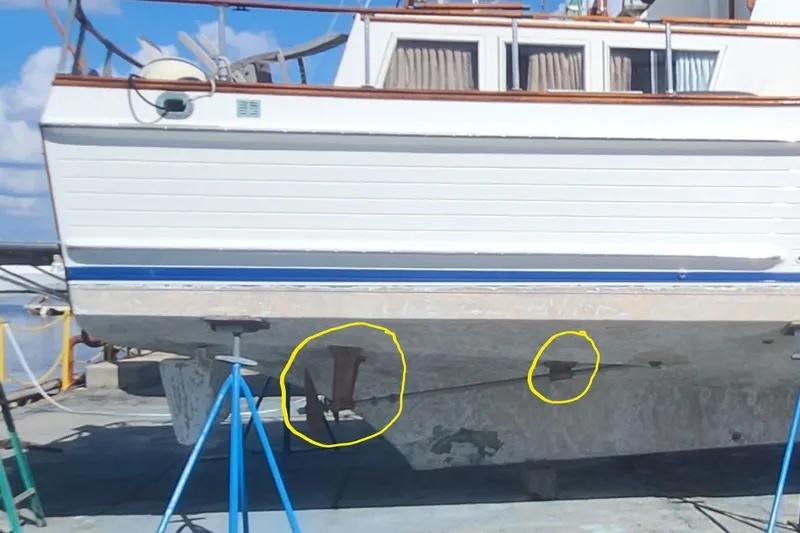 Slide: The Image of 1978 Grand Banks 42 Classic Bottom Soda Blasting summer 2025 - 52