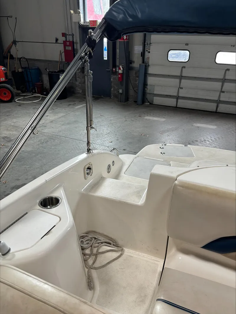 Slide: The Image of Hurricane 217 Sundeck 2007 - 8