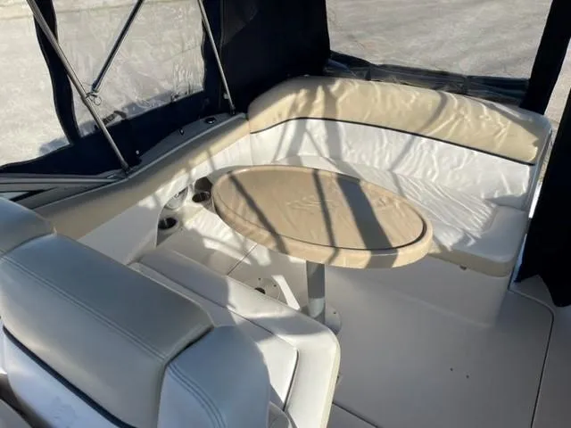 Slide: The Image of Four Winns 258 Vista 2008 - 14