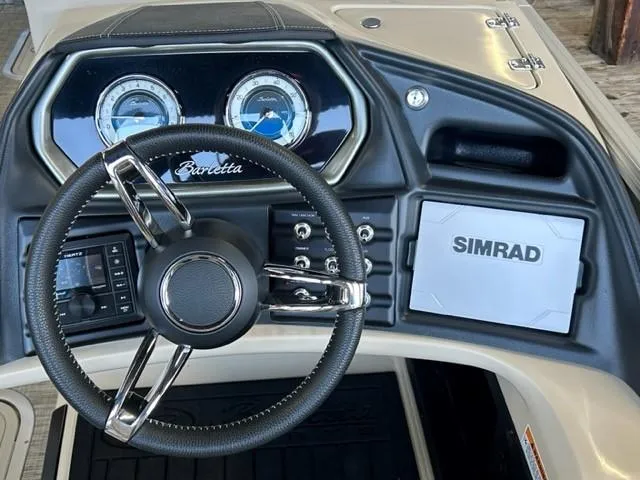 Slide: The Image of Barletta L23UC 2021 - 14