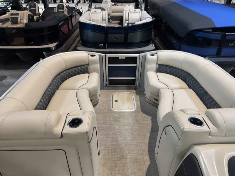 Slide: The Image of Barletta L23UC 2021 - 18