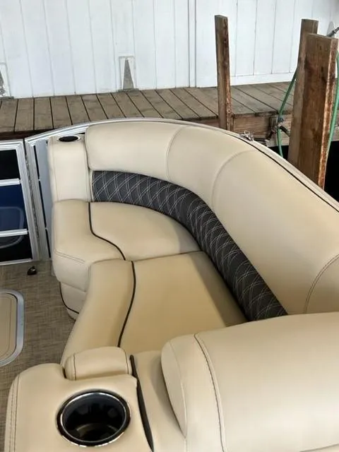 Slide: The Image of Barletta L23UC 2021 - 21