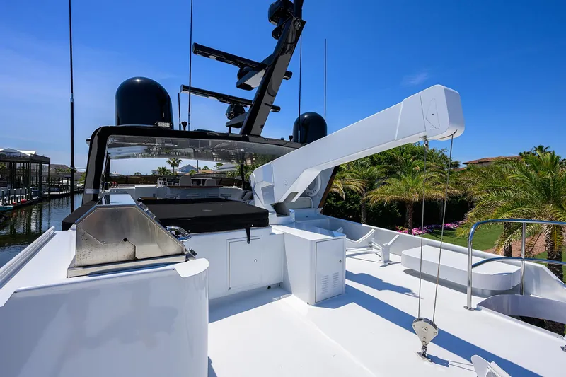 Slide: The Image of Broward 108 Raised Pilothouse 1997 - 100