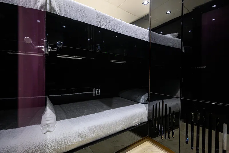 Slide: The Image of Broward 108 Raised Pilothouse 1997 - 124