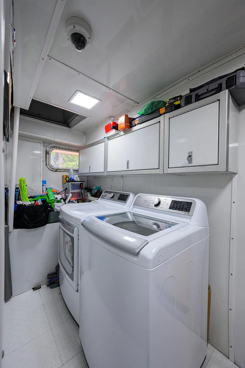 Slide: The Image of Broward 108 Raised Pilothouse 1997 - 132