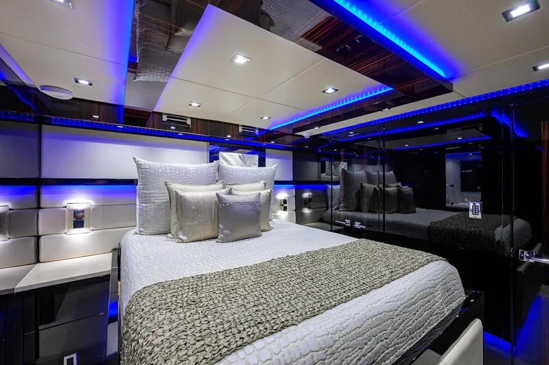 Slide: The Image of Broward 108 Raised Pilothouse 1997 - 70