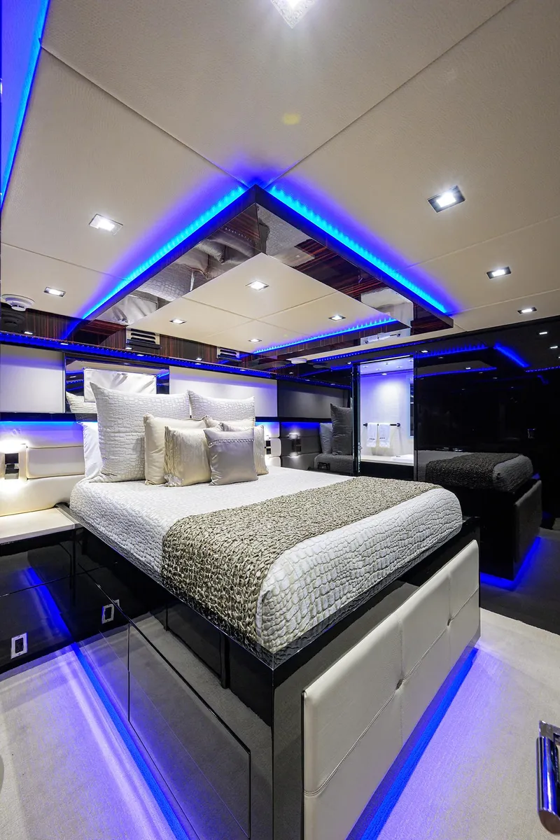 Slide: The Image of Broward 108 Raised Pilothouse 1997 - 76