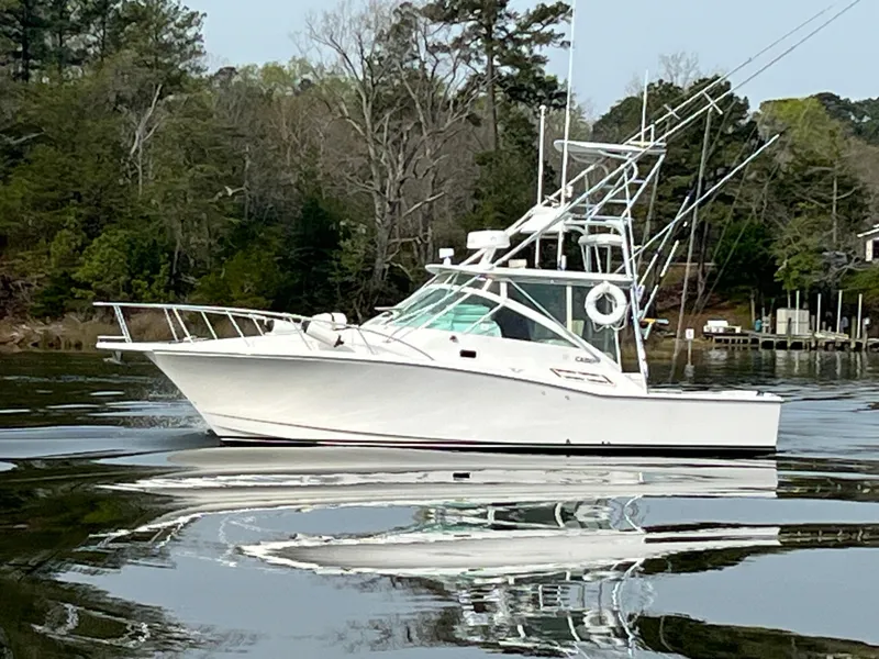 The Image of Cabo 31 Express 2002 - 0