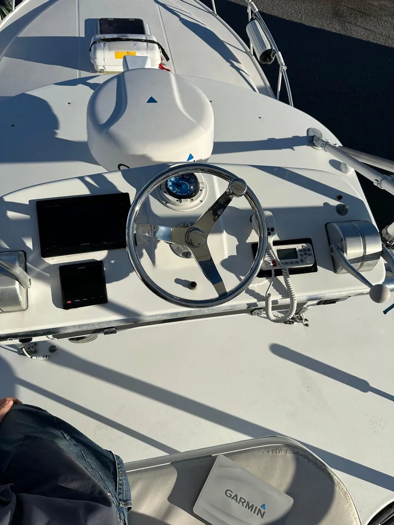 Slide: The Image of Cabo 31 Express 2002 - 13