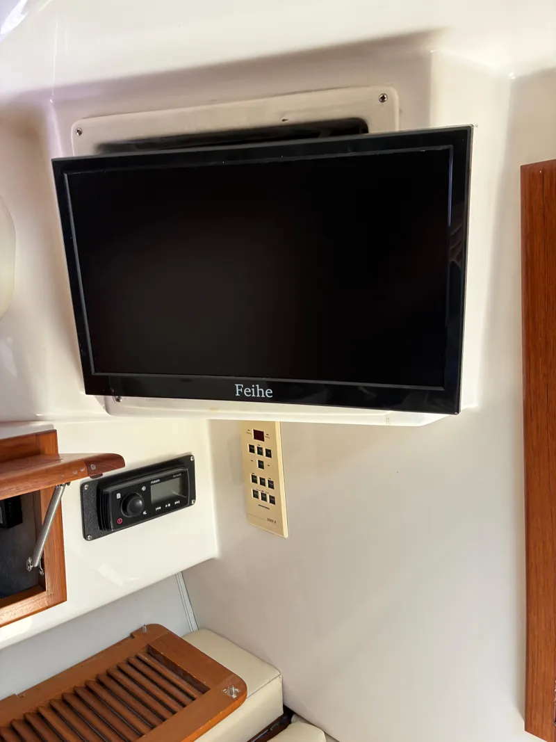 Slide: The Image of Cabo 31 Express 2002 - 22