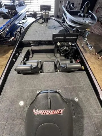Slide: The Image of Phoenix Bass Boat 921 Elite 2024 - 13