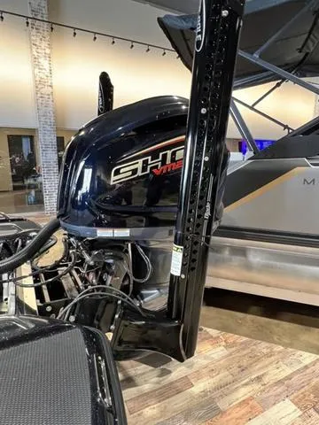Slide: The Image of Phoenix Bass Boat 921 Elite 2024 - 4