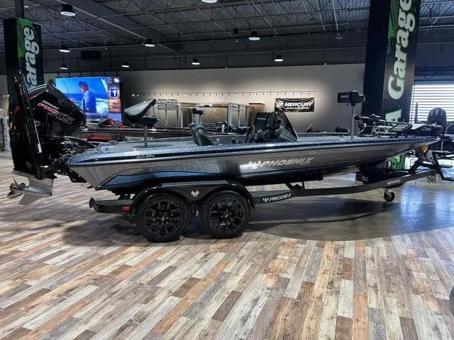 Slide: The Image of Phoenix Bass Boat 920 Elite 2024 - 5