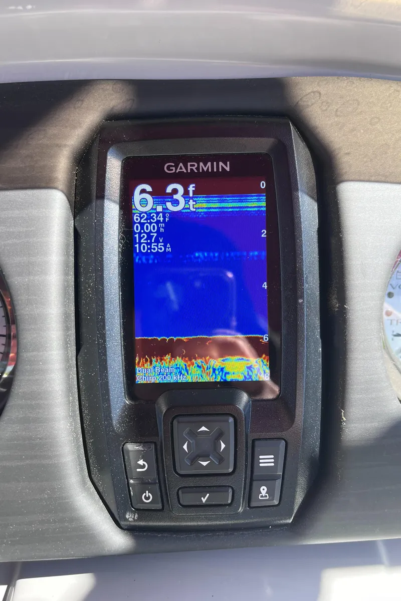 Slide: The Image of Garmin fishfinder display on 2023 Bennington 23 SXSB boat dashboard. - 12