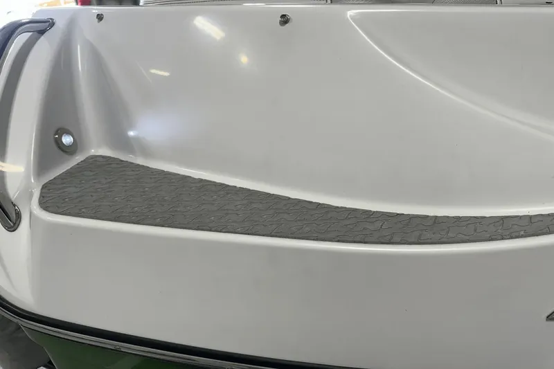 Slide: The Image of Nautique Super Air Nautique 210 2008 - 24