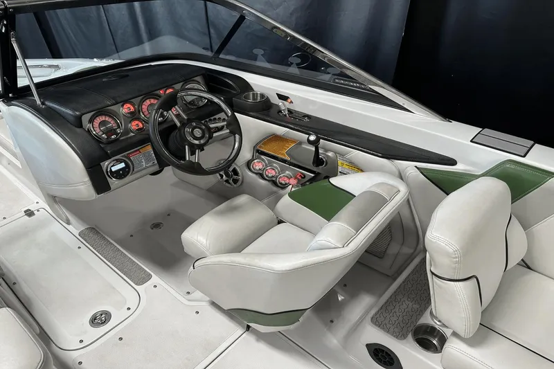 Slide: The Image of Nautique Super Air Nautique 210 2008 - 69
