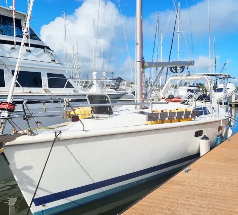 Slide: The Image of Hunter 430 1997 - 56