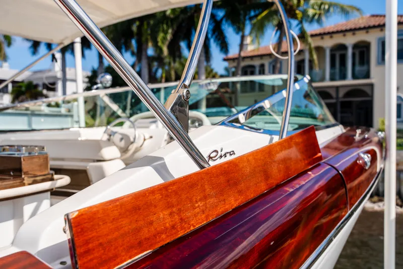 Slide: The Image of Riva 33' Aquariva 2012 - 32