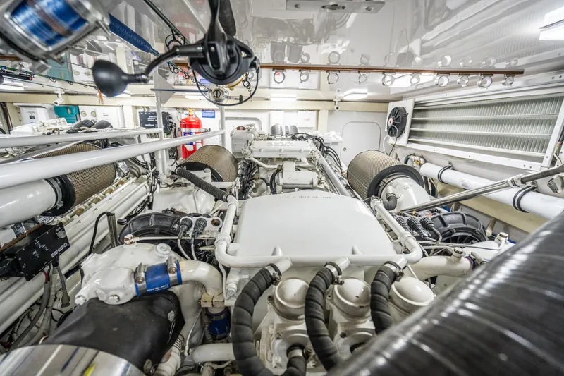 Slide: The Image of Viking 68 Convertible 2006 - 61