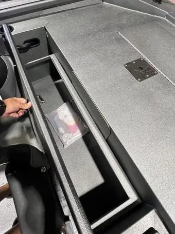 Slide: The Image of Excel 1860 Stalker SC 2024 - 13