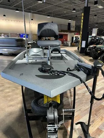 Slide: The Image of Excel 1860 Stalker SC 2024 - 3