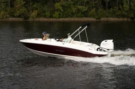 Slide: The Image of Stingray 182 SC 2024 - 13