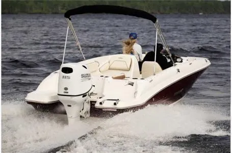 Slide: The Image of Stingray 182 SC 2024 - 14