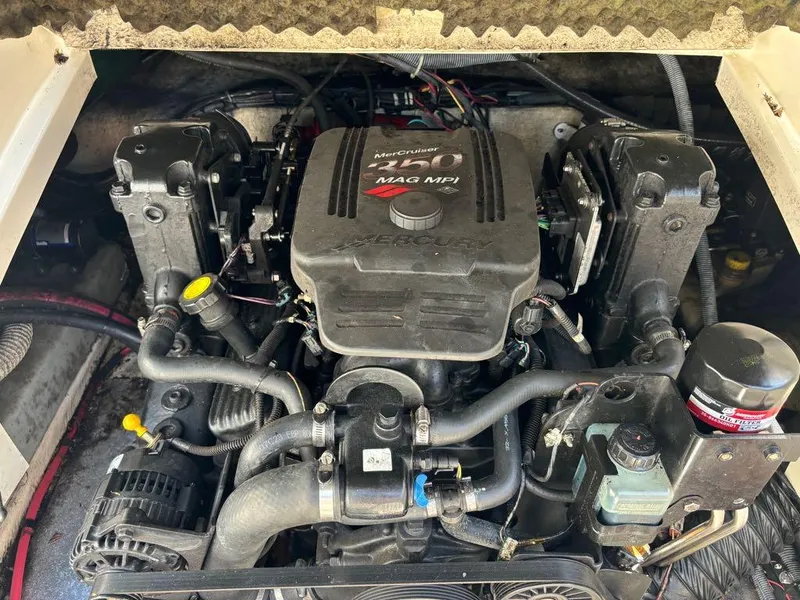 Slide: The Image of 2007 Azure AZ240 boat engine compartment with MerCruiser 350 MAG MPI engine. - 3