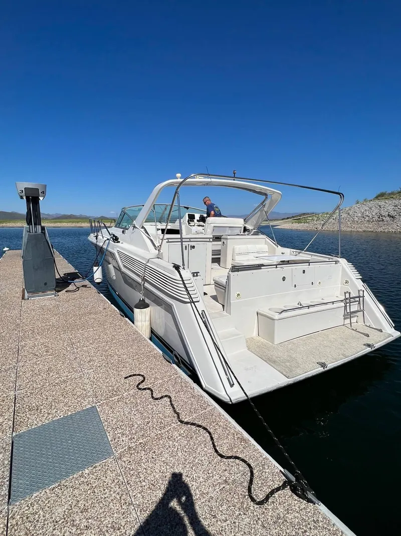 The Image of Wellcraft 43 Portofino 1991 - 1