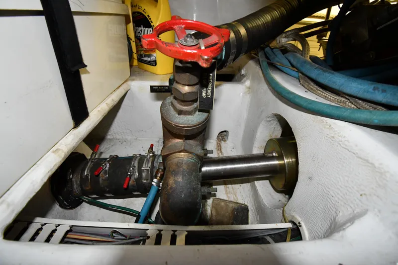 Slide: The Image of Viking 60 Cockpit Sport Yacht 1997 - 113