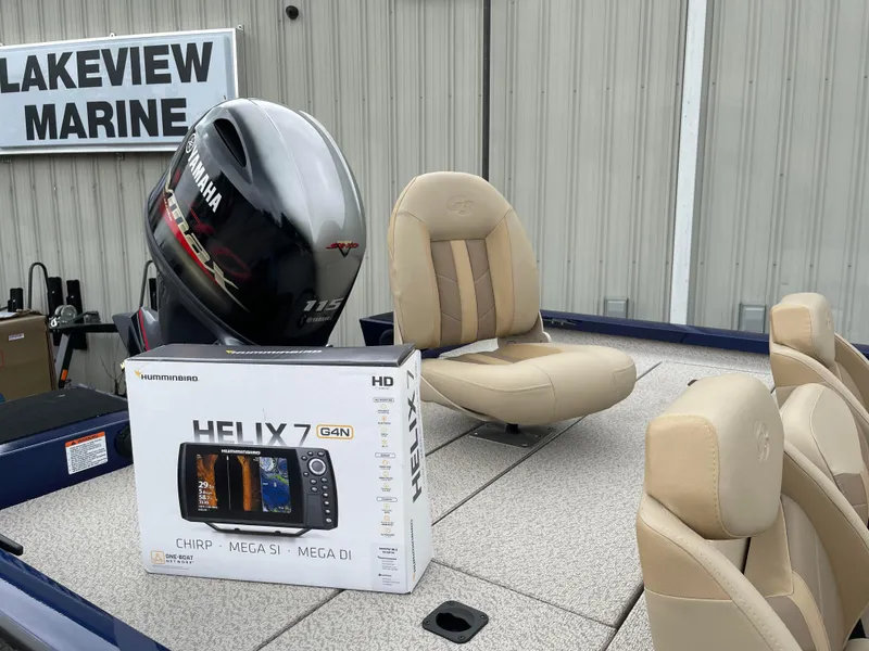 Slide: The Image of 2024 G3 Sportsman 1810 PFX boat with Yamaha motor and Humminbird Helix 7 fish finder. - 8