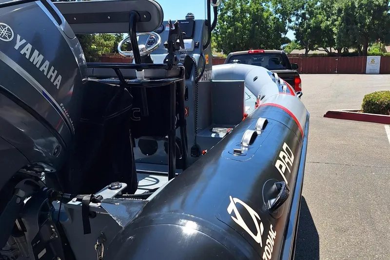 Slide: The Image of Zodiac Pro 550 2015 - 10