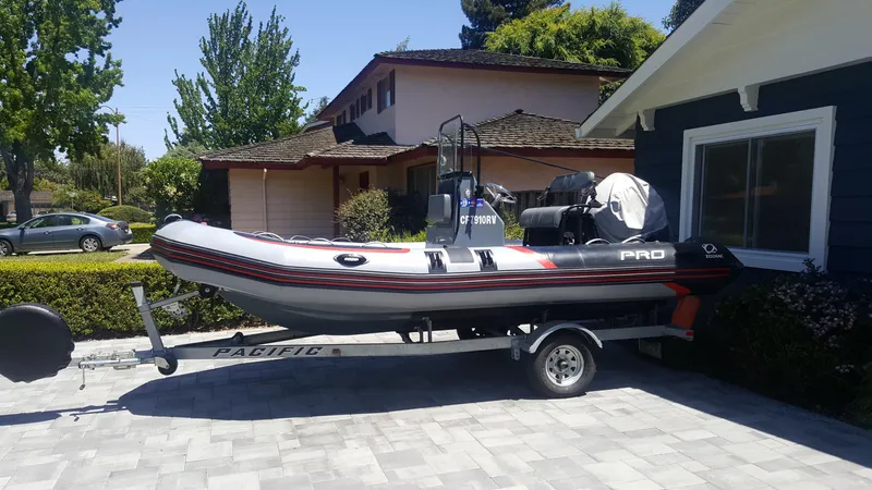 Slide: The Image of Zodiac Pro 550 2015 - 14