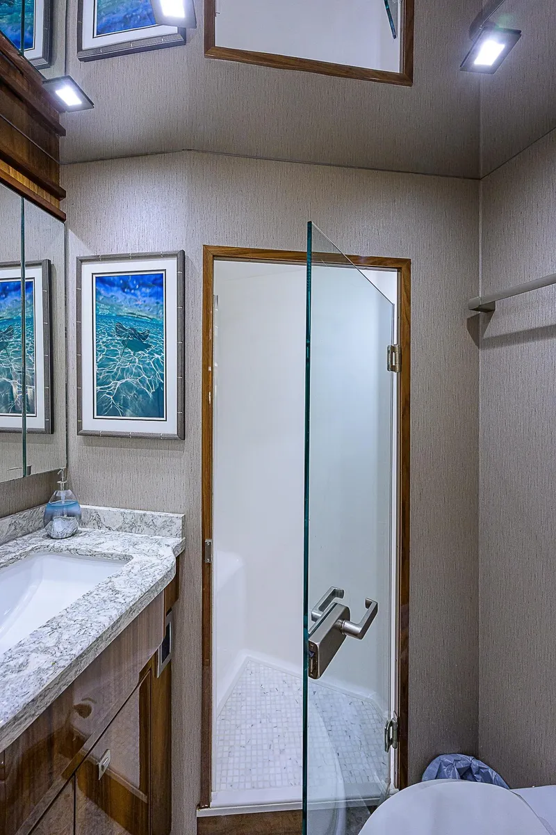 Slide: The Image of Viking 92 Sky Bridge 2018 - 72