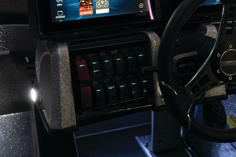 Slide: The Image of Triton 21XP Patriot 2024 - 89