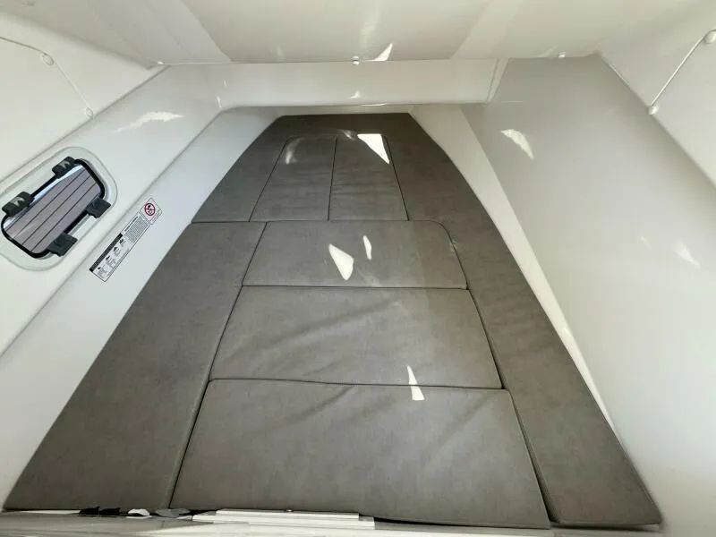 Slide: The Image of V Berth - 4