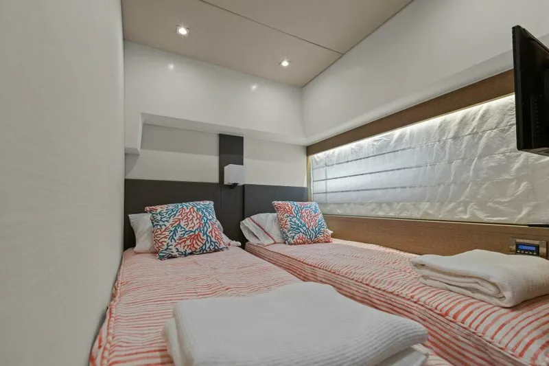 Slide: The Image of Guest Stateroom - 25