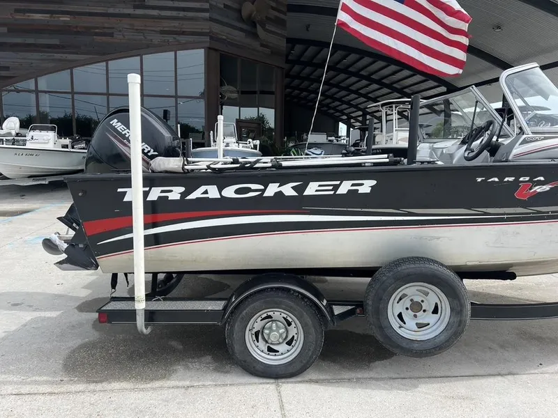 Slide: The Image of Tracker Targa V18 2012 - 13