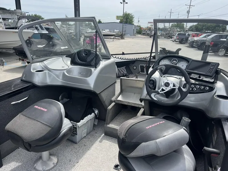 Slide: The Image of Tracker Targa V18 2012 - 9